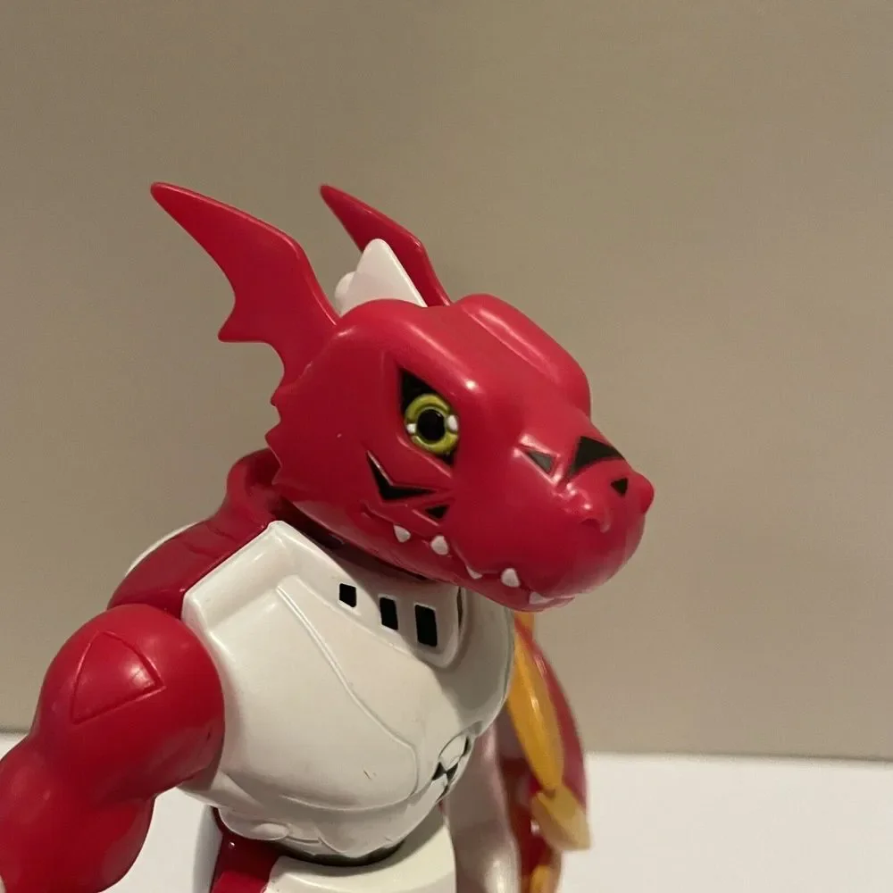 Digimon Digivolving Guilmon Into Gallantmon Action Figure Bandai 2002‎